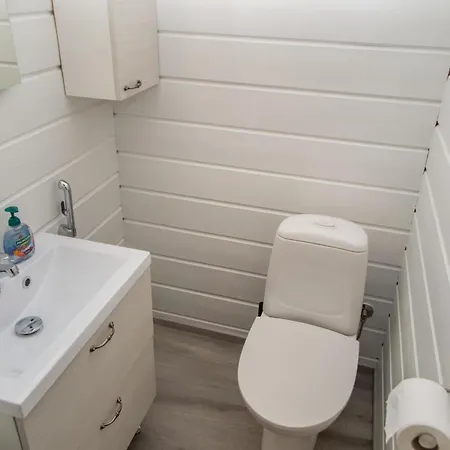 Talvilaakso By Interhome تاكوفوري